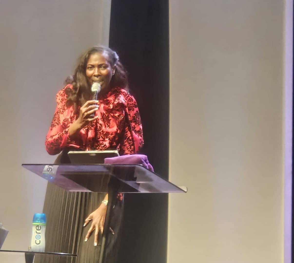 Rev. Rhonda preaching at Rhema Gospel Church TEACHING ABOUT: Before You Share That News, Read This First